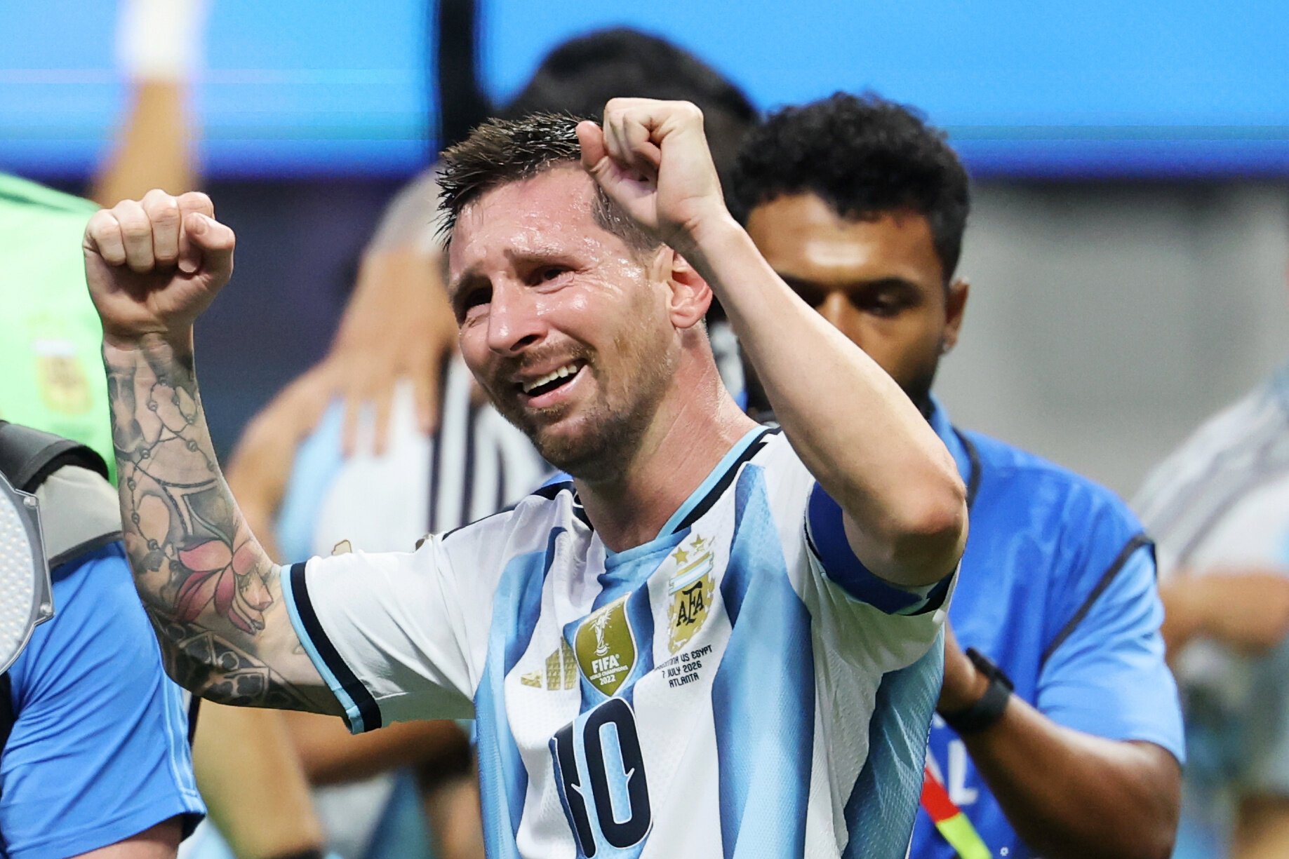 メッシ9試合連続ゴールなどでアルゼンチン勝利 サッカーW杯決勝T｜朝日
