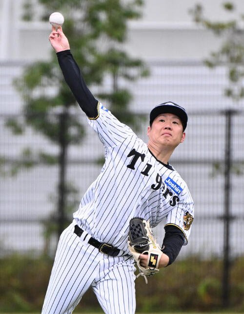 西勇輝投手 ノーヒットノーラン直筆サインボール 阪神】西勇輝の引退記念＆1500奪三振グッズ発売 直筆サイン入りグラブ